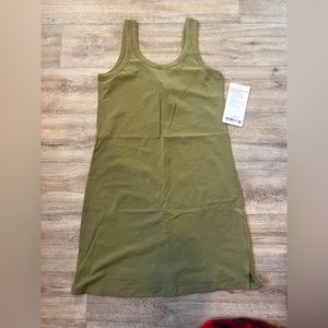 Lululemon classic fit cotton blend dress